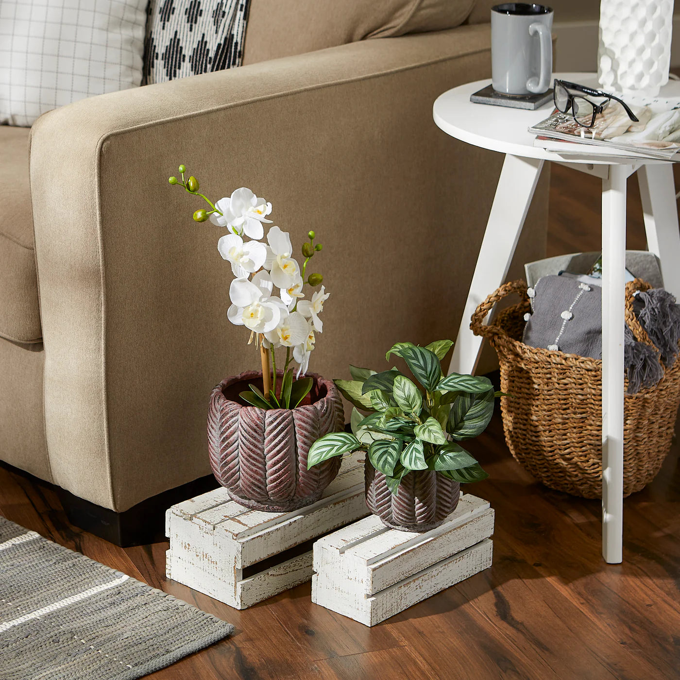 DECO LEAF CEMENT FLOWER POT SET/2