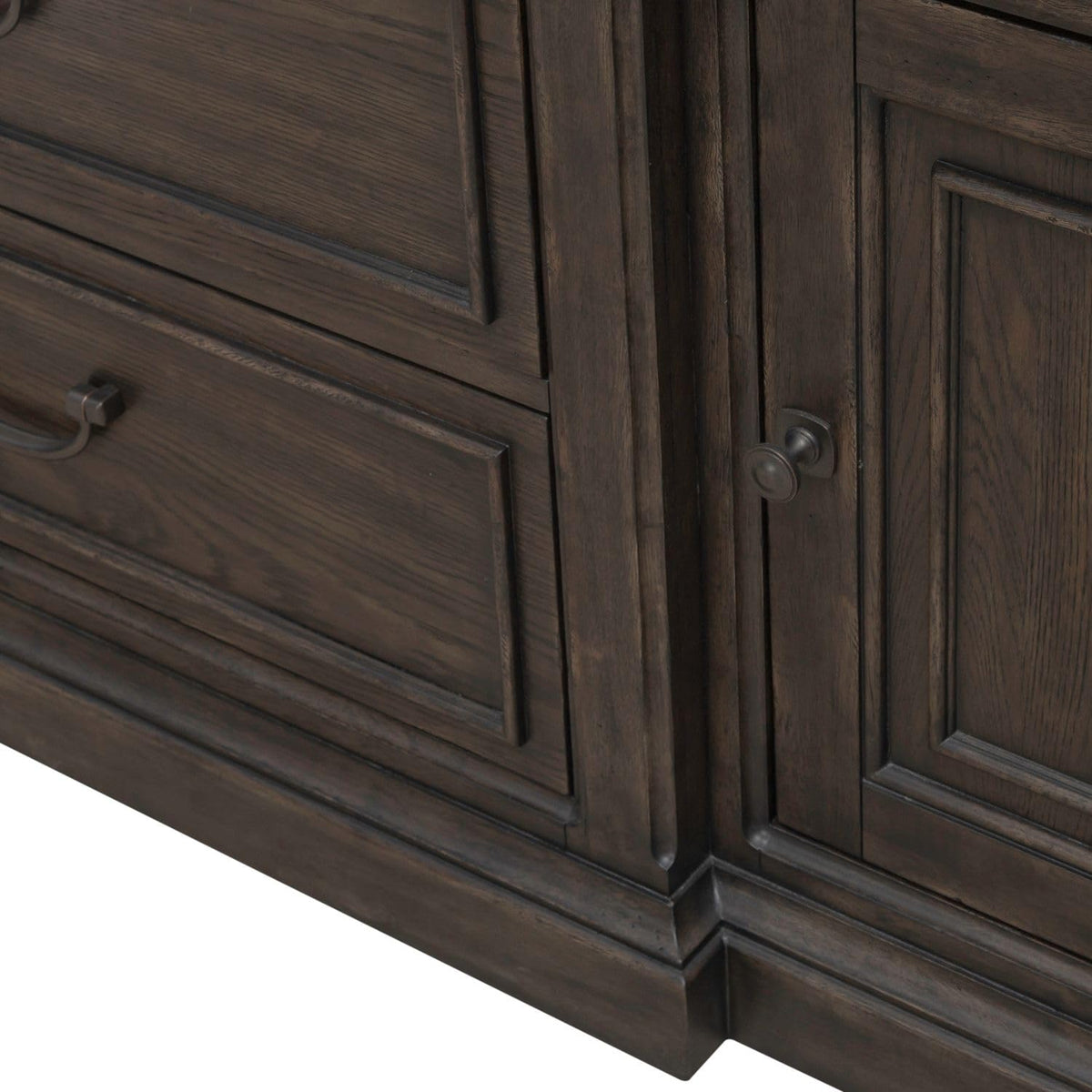 Liberty Furniture Paradise Valley Entertainment Center with Piers for Living Room - Saddle Brown