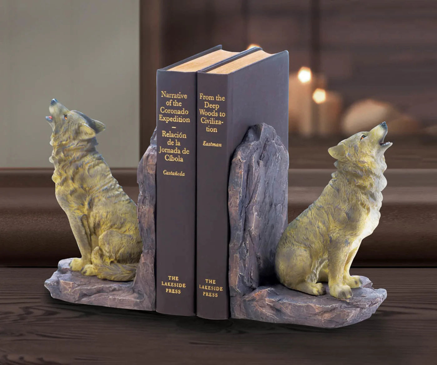 HOWLING WOLF BOOKENDS