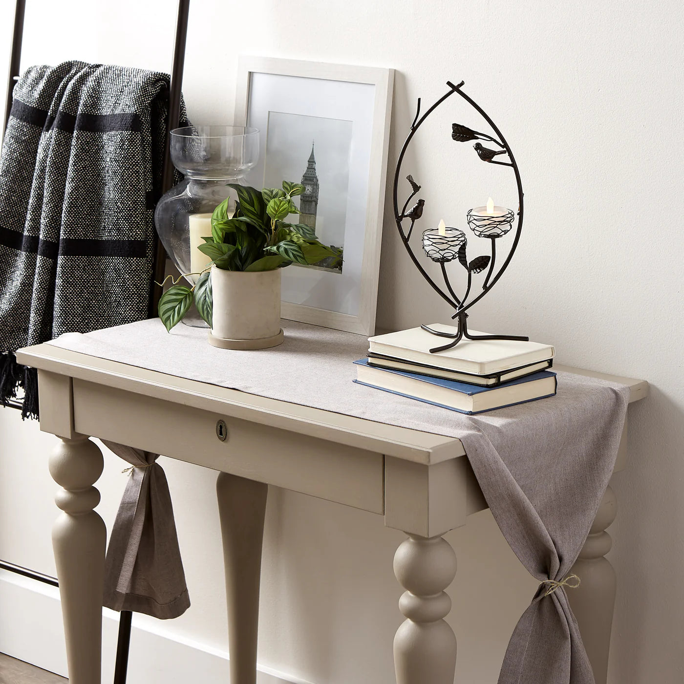 HARMONY BIRDIES TEALIGHT HOLDER