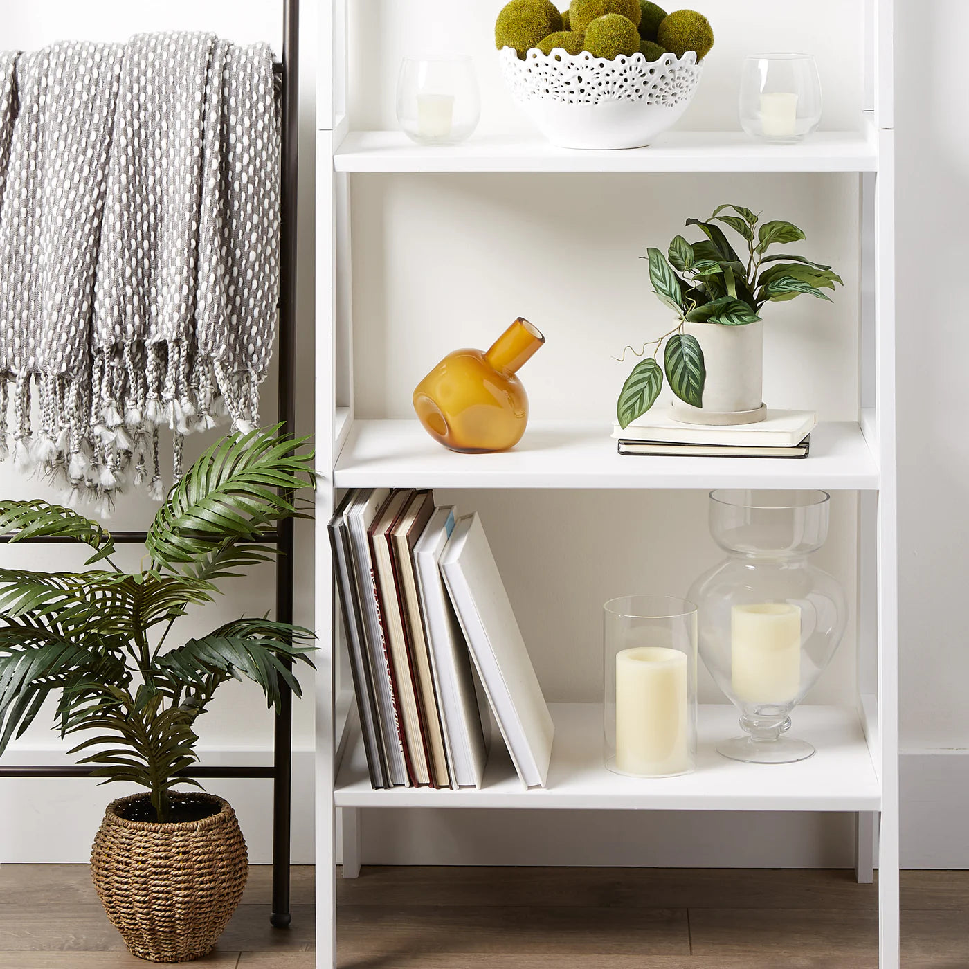 YELLOW ABSTRACT VASE