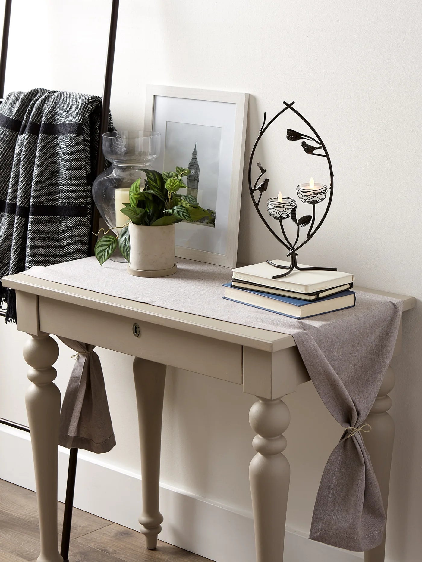 HARMONY BIRDIES TEALIGHT HOLDER