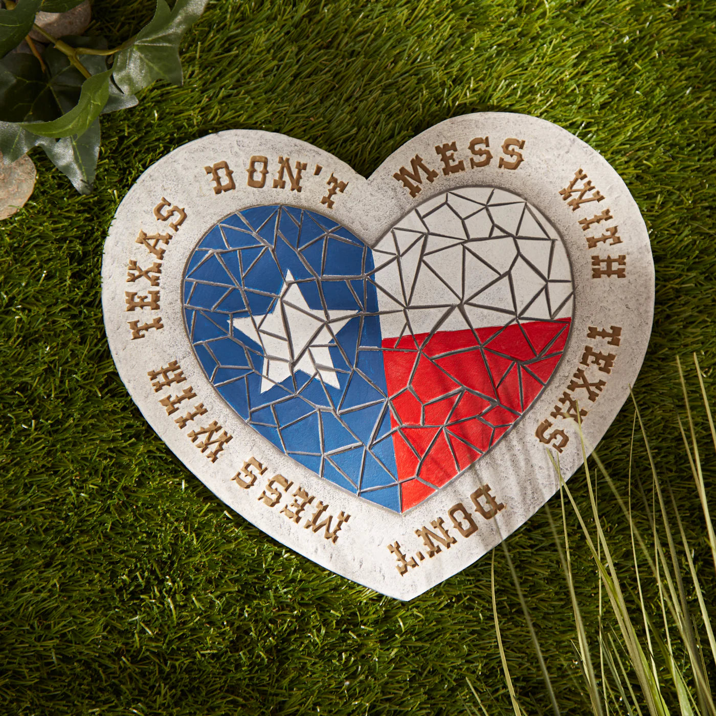 Texas Proud Steppingstone - Don't Mess with Texas Heart Flag