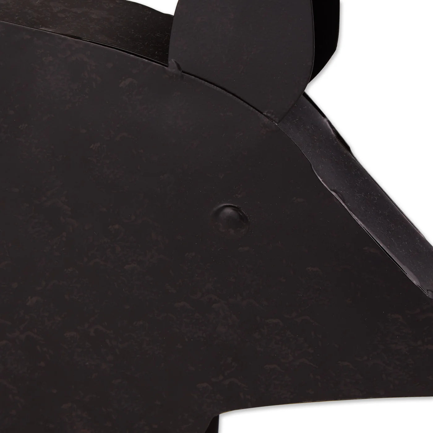 PIG WITH PIGLETS SCULPTURE