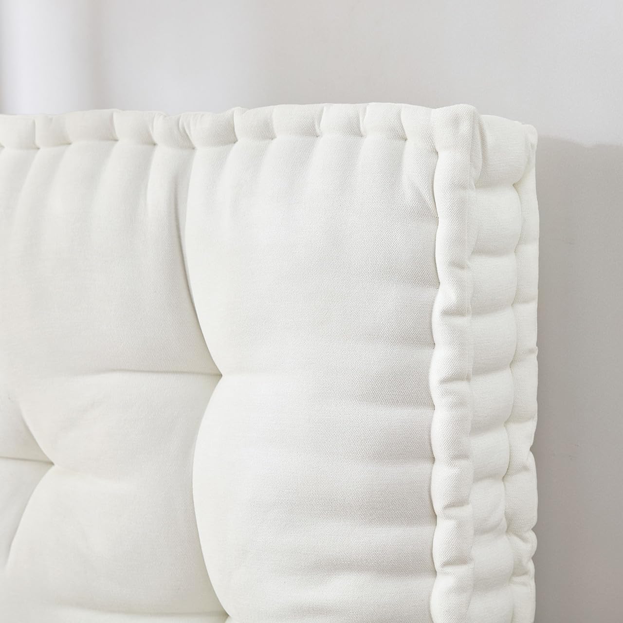 DormCo Rainha - Classic Tufted College Headboard - White