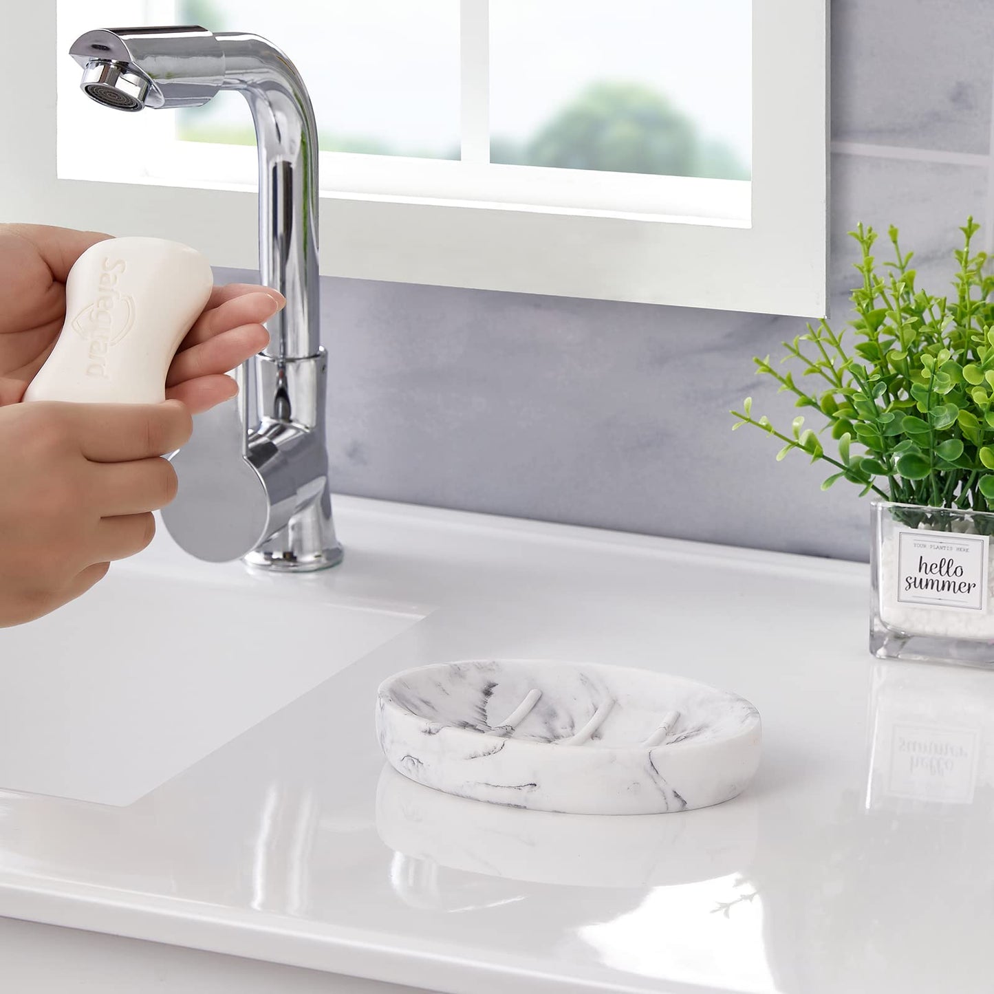 INIUNIK Marble Look Soap Dish - Bar Soap Holder for Shower, Bathroom & Kitchen Sink