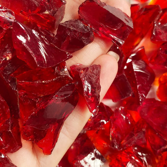 Jeejunye 2lb Red Glass Rock, Borken Dark Red Glass Pieces Irregular Fire Glass for Decorative Crafts Propane Fire Pit