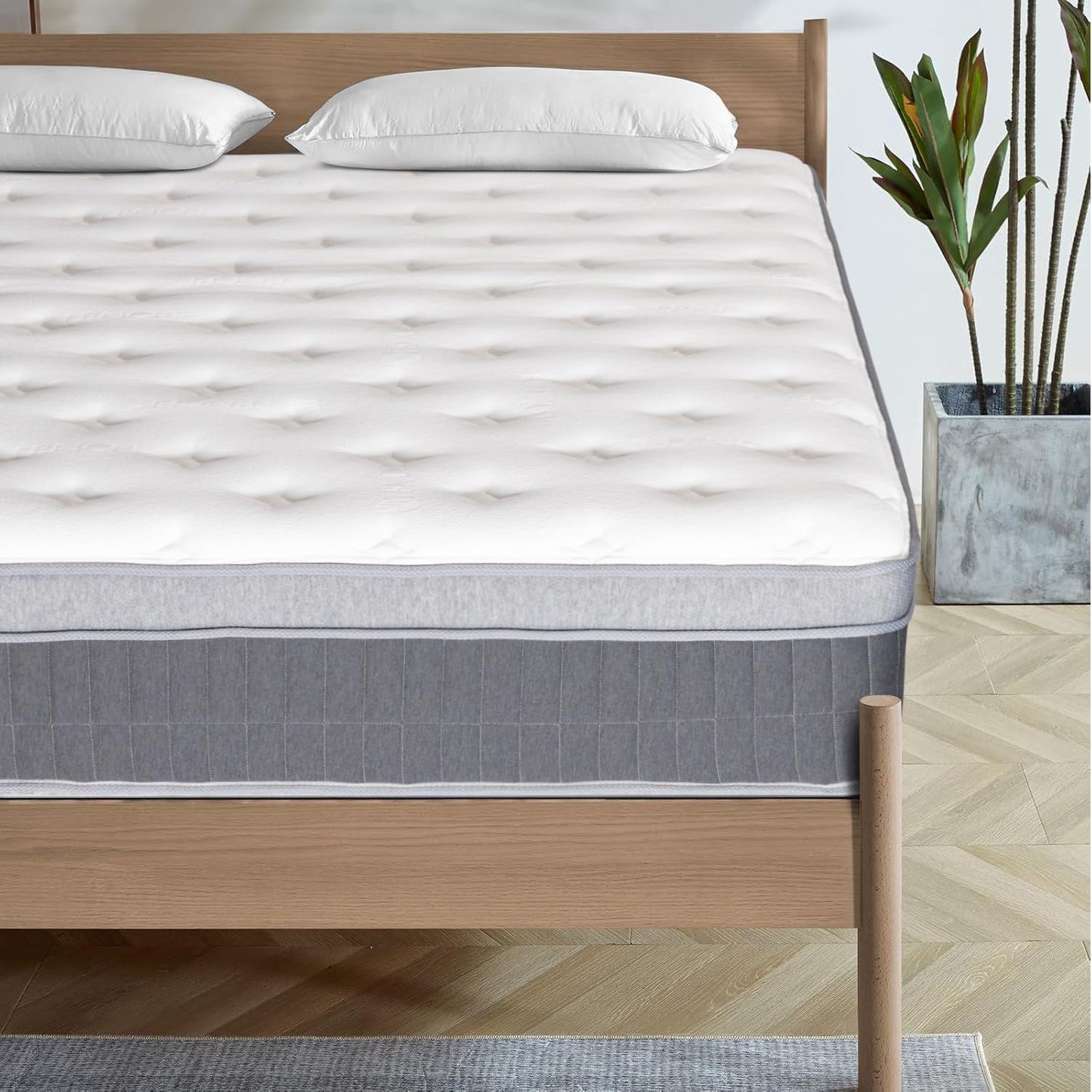 lafengyan Premium Hybrid Mattress with Memory Foam and Pocketed Coils for Balanced Support, Pressure Relief, and Motion Isolation
