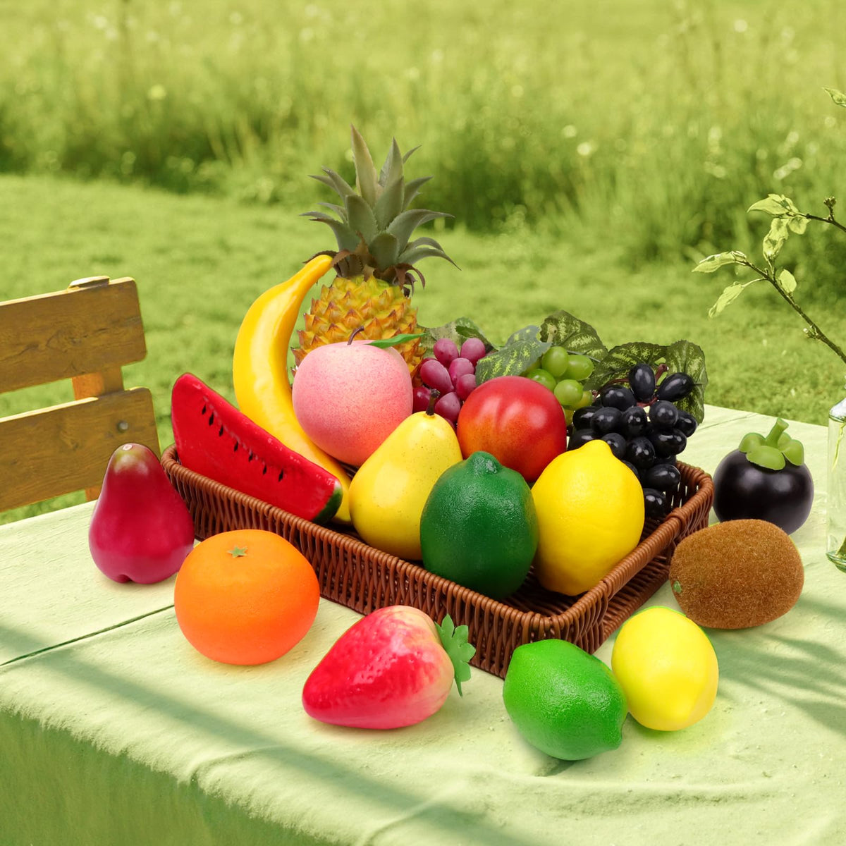 Meiwlong 18 Pcs Lifelike Plastic Artificial Fruit for Decoration