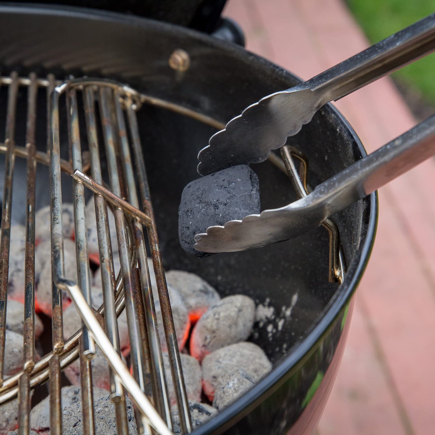 Weber 22-Inch Round Hinged Cooking Grate – Stainless Steel Replacement for Weber Charcoal Grills with Flip‑Up Sides, Easy Charcoal Access