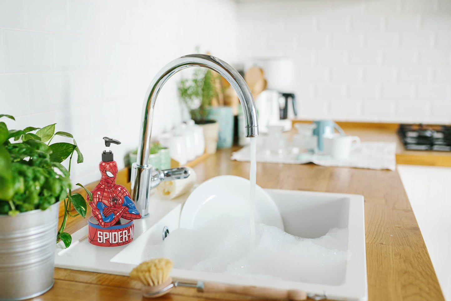 Jay Franco Marvel Spiderman 2 Piece Set - Red & Blue Soap Dispenser & Tumbler Set - Kids Resin Superhero Bathroom Accessories