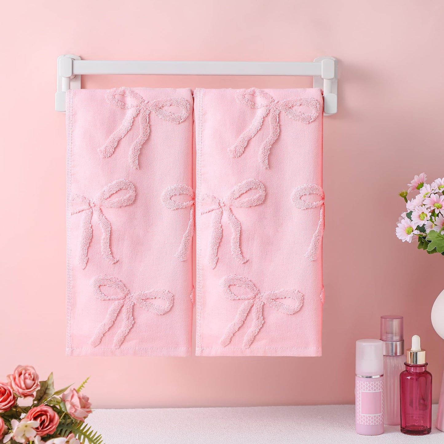 FuWeave 2 Pcs Pink Hand Towels for Bathroom Coquette Bow Hand Towels 100% Cotton Absorbent Decorative Jacquard Weave Bath Decor Preppy Bathroom Decor Gift, 13.7 x 29.5 Inch