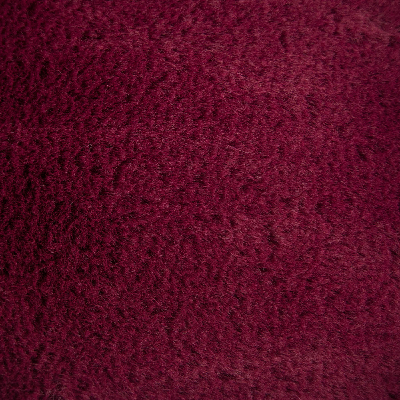 CAGE LINER FAUX FUR CRANBERRY LG