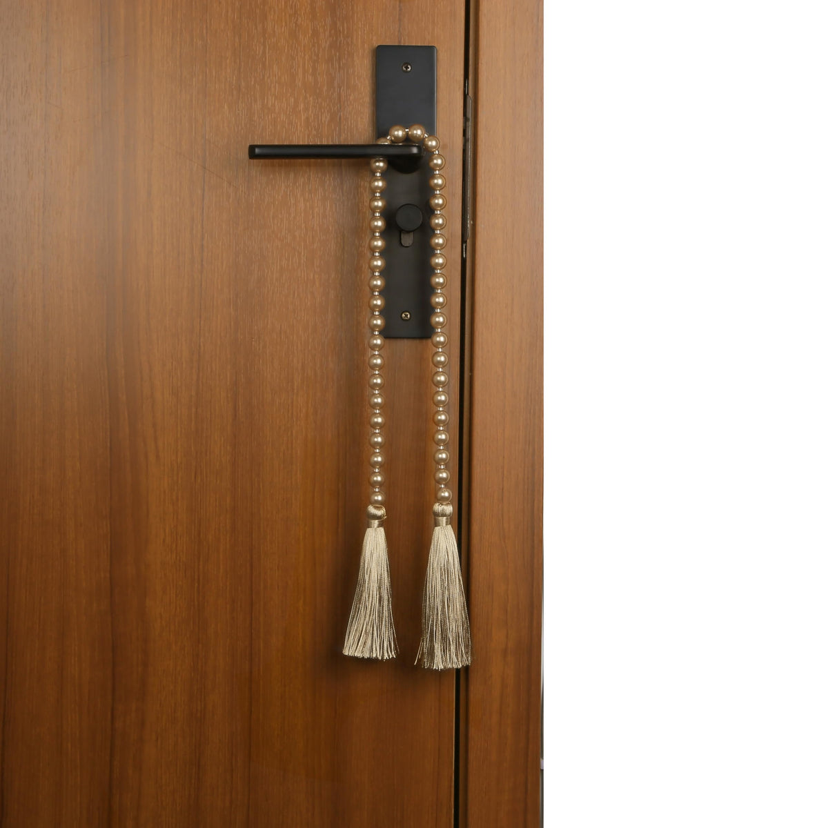 Fenghuangwu 34 Inch Pearl Glass Bead Garland with Tassels-1 Pack,Off White