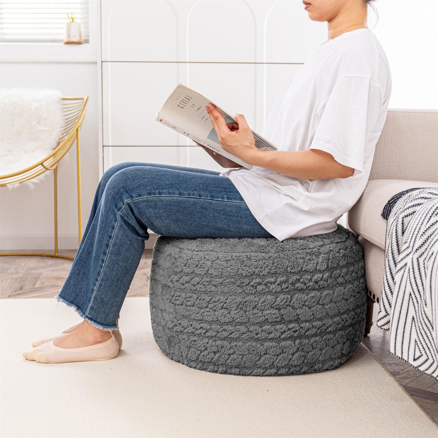 Round Pouf Ottoman 20 x 20 x 14 Inches Boho Poof Home Decor Floor Pouffe Ottoman Foot Rest for Couch Sofa Bean Bag Chairs Living Room Bedroom (Grey)