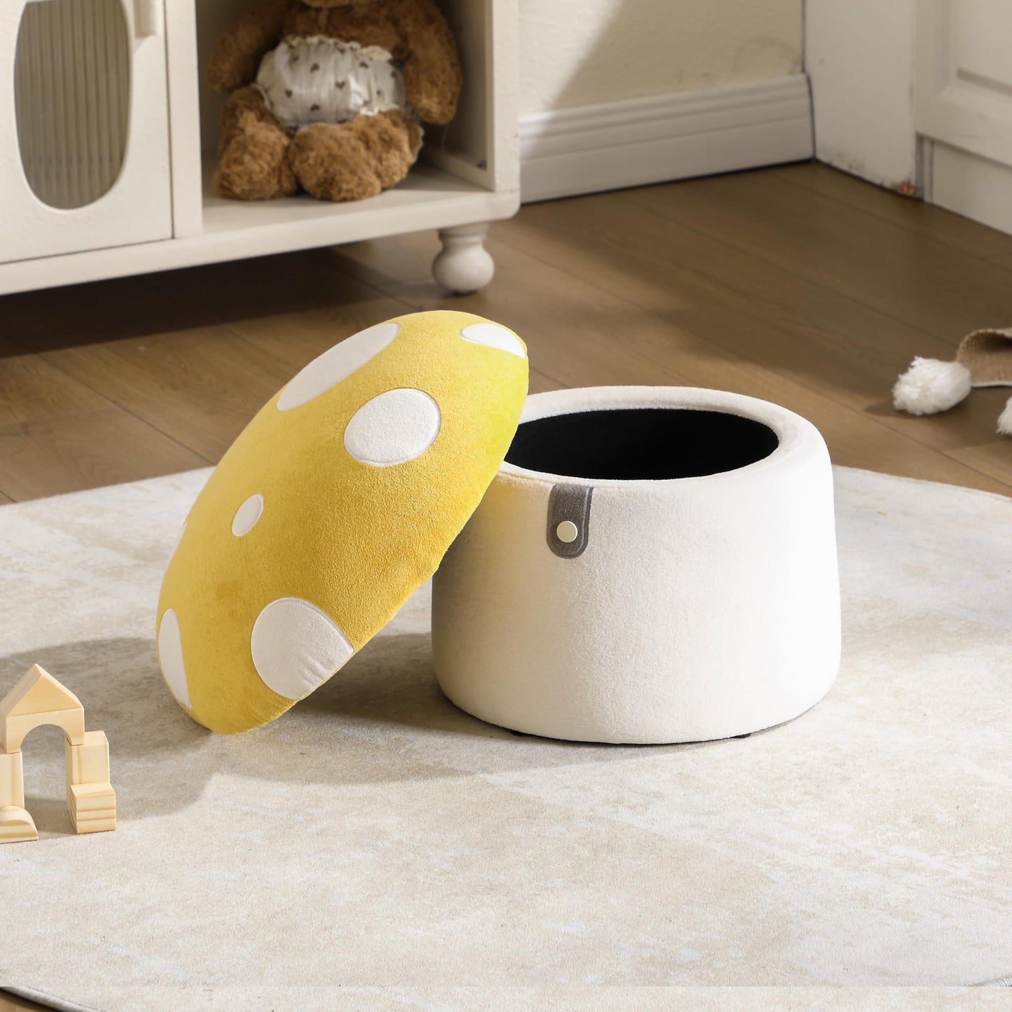DAYAOUTDOOR Kids Mushroom Storage Ottoman, Cute Kids Desk Chairs, Mushroom Armchair, Children Round Storage Ottomans, Small Multi-Purpose Footstool for Playroom & Bedroom, Yellow Mushroom
