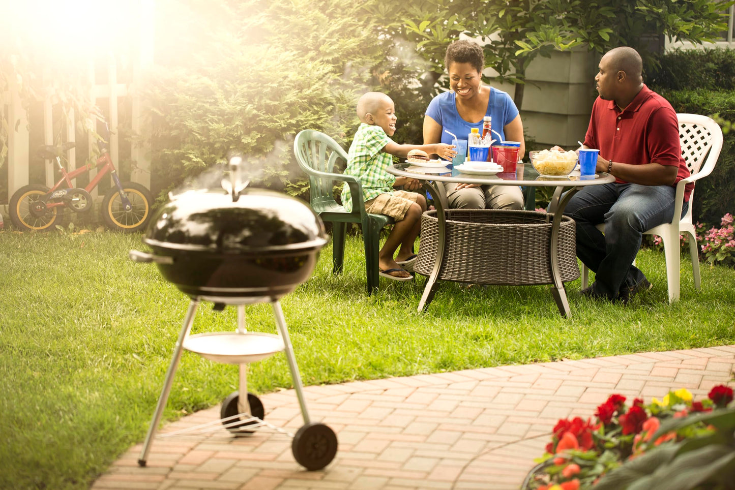 Weber Jumbo Joe Premium Charcoal Grill, 22‑Inch, Black – Portable Outdoor BBQ Grill with Durable Plated Steel Grates, Porcelain‑Enameled Bowl & Precision Airflow Control