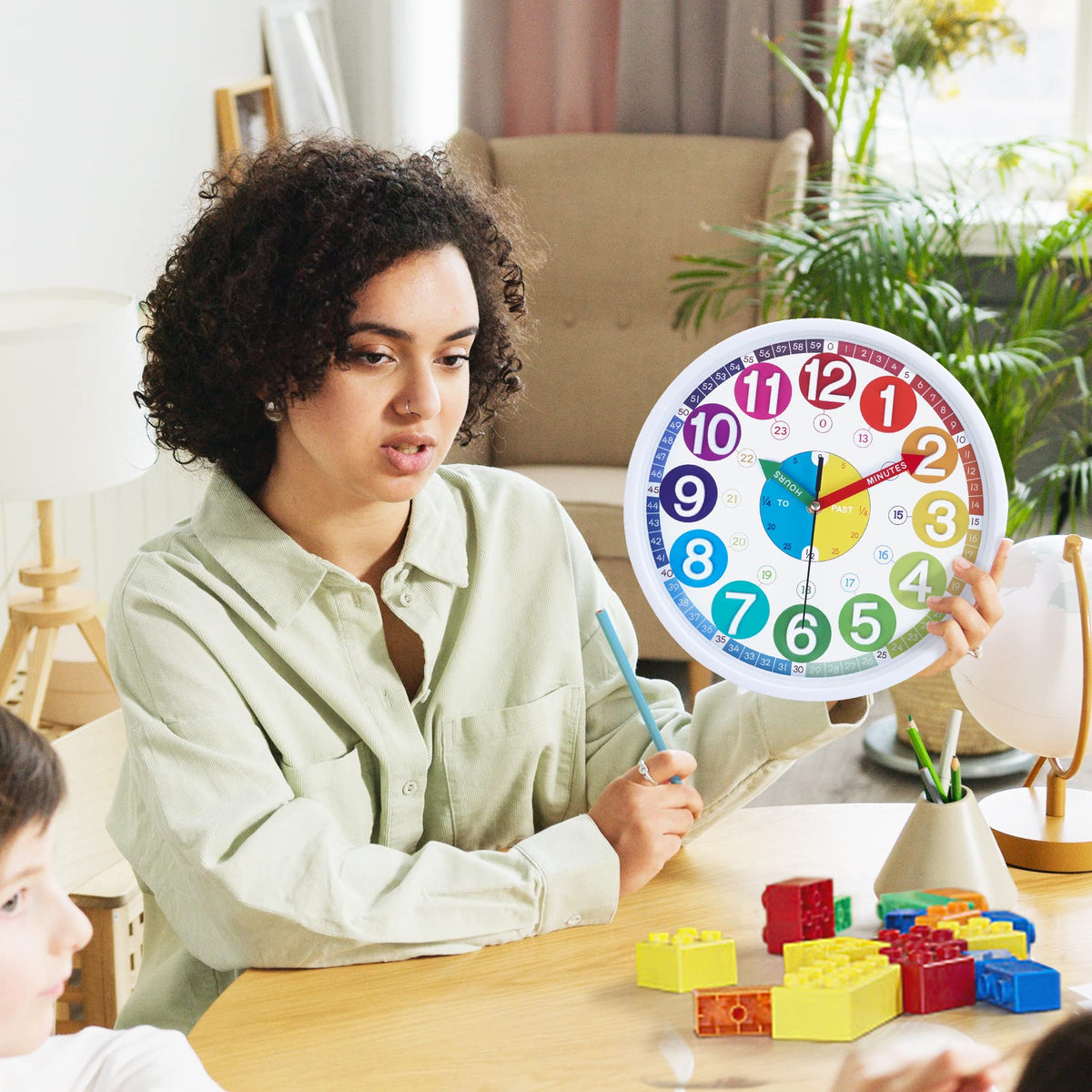 Lafocuse 12 Inch Analog Rainbow Learning Wall Clock Kids Battery Operated