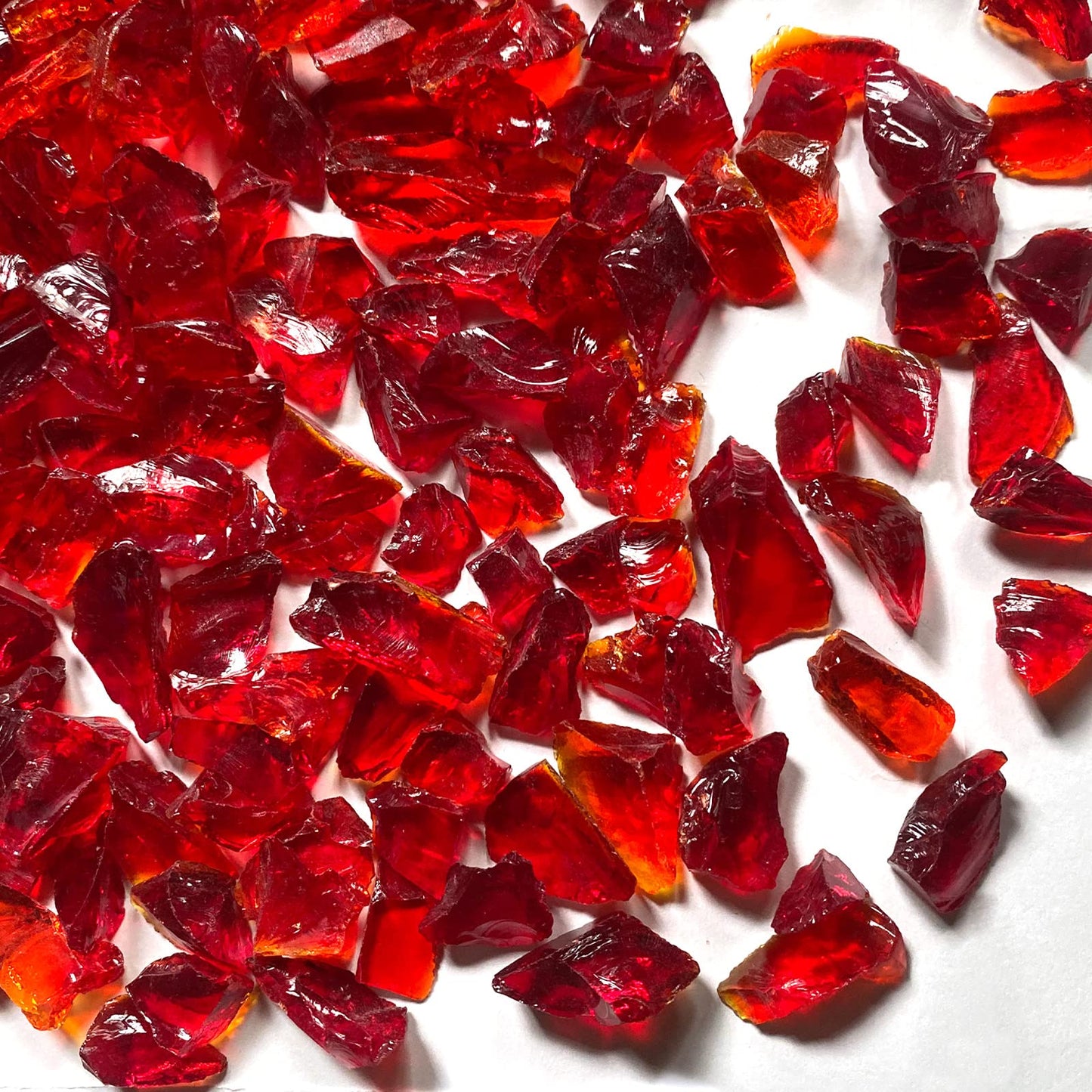 Jeejunye 2lb Red Glass Rock, Borken Dark Red Glass Pieces Irregular Fire Glass for Decorative Crafts Propane Fire Pit
