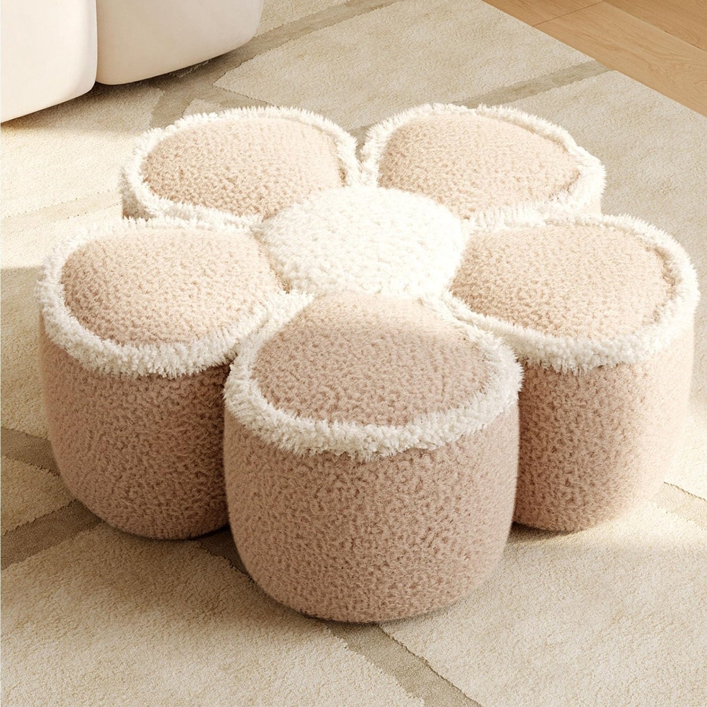 Home Furnishing Pouf Ottoman Lmitation Lamb Wool Stool Ottoman Petal Shape Foot Stool Cushion Floor Poufs Foot Rest for Living Room(Pink)