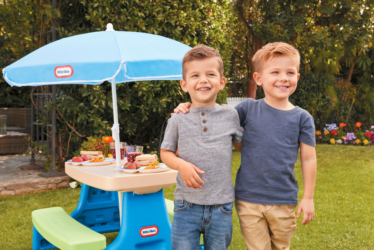 Little Tikes Easy Store Jr. Picnic Table with Umbrella - Blue / Green, 27.25''L x 27.00''W x 18.25''H