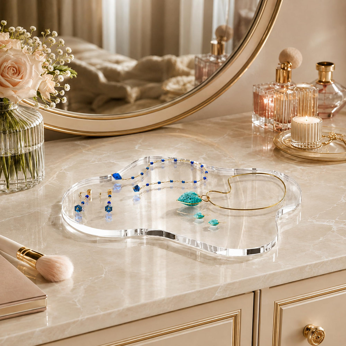 Leadiy Acrylic Coaster Decorative Plates, Irregular Bar Drink Coaster, Clear Cloud Shape Coffee Cup Coaster, Perfect for Tabletop Protection and Accessories Display.(Clear)
