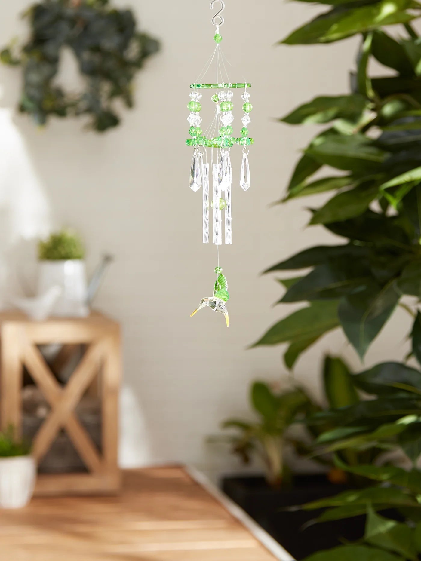GREEN HUMMINGBIRD CHIMES