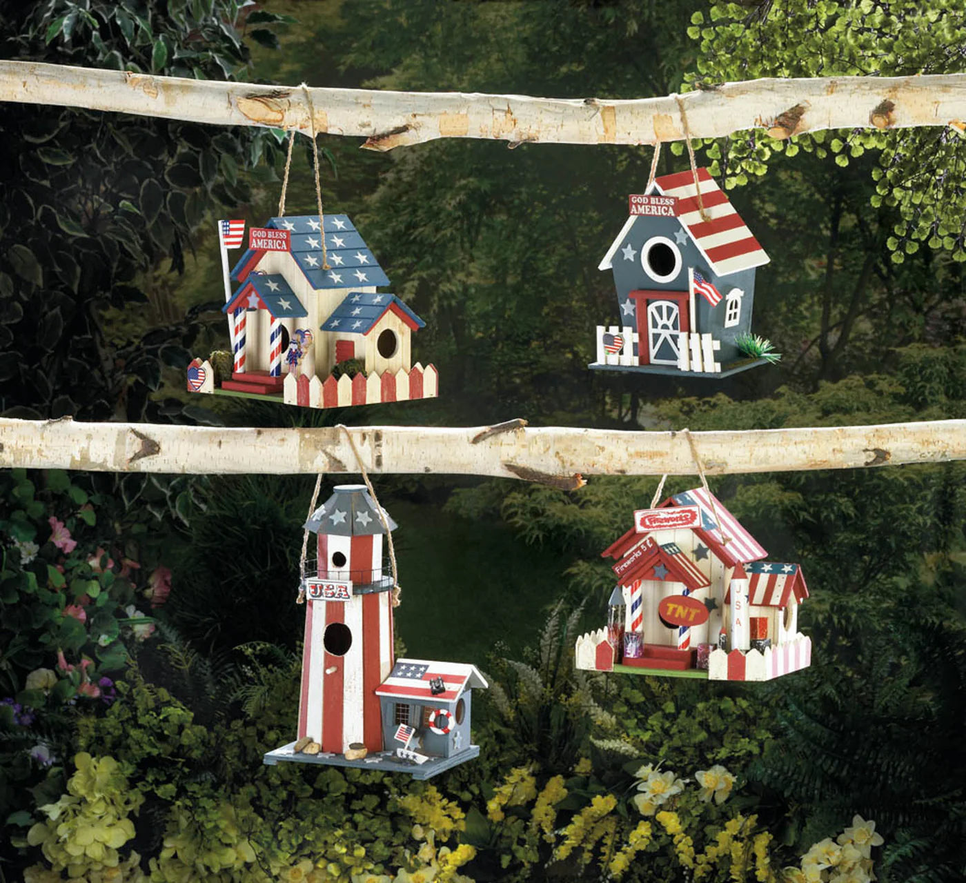 PATRIOTIC BIRDHOUSE