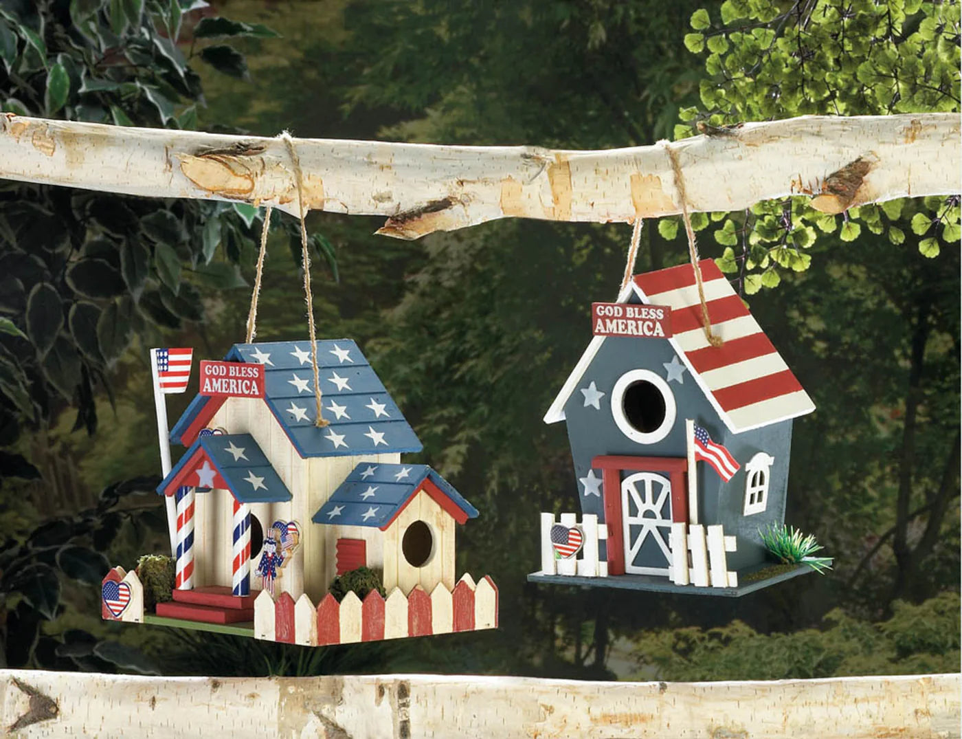 PATRIOTIC BIRDHOUSE
