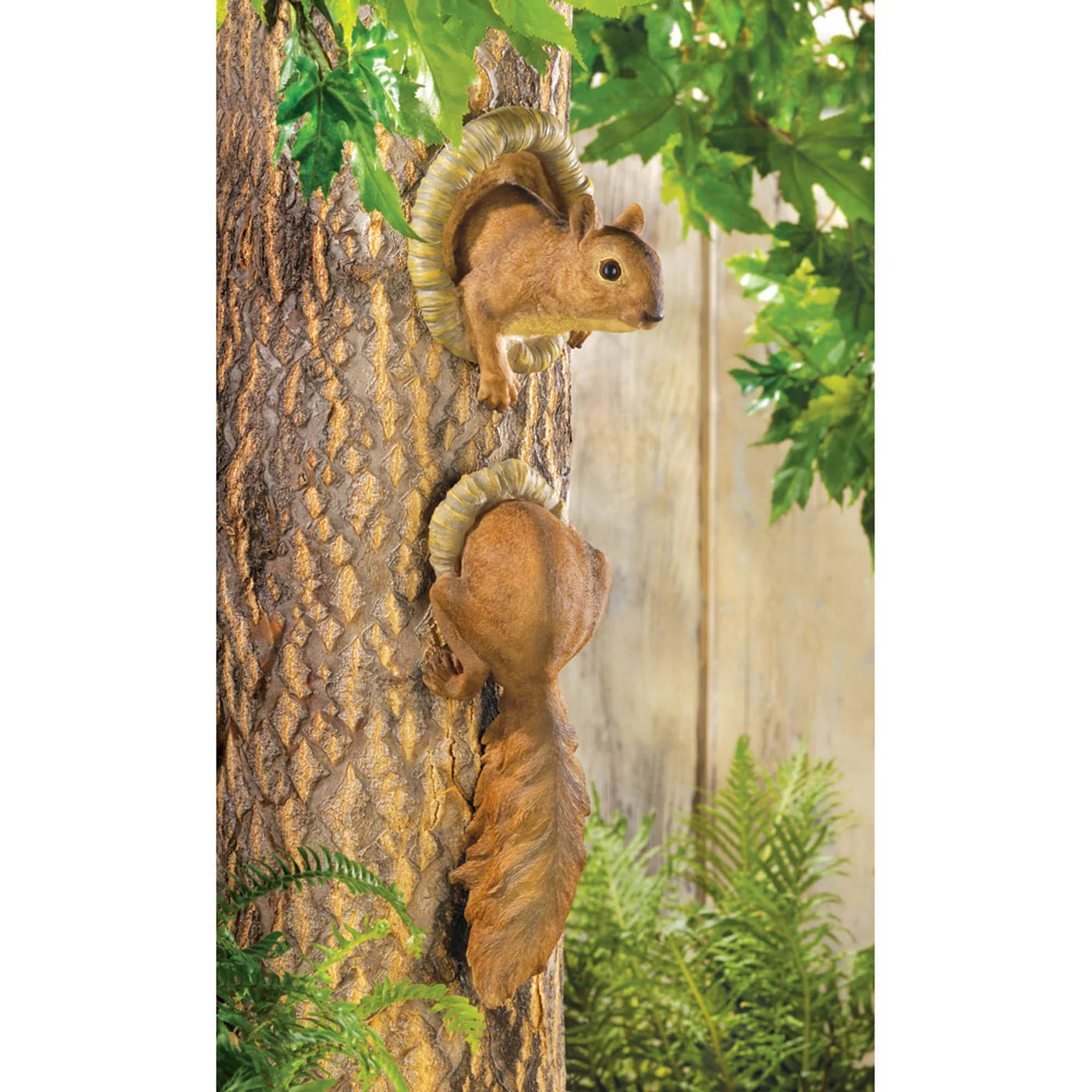 WOODLAND SQUIRREL TREE DÉCOR