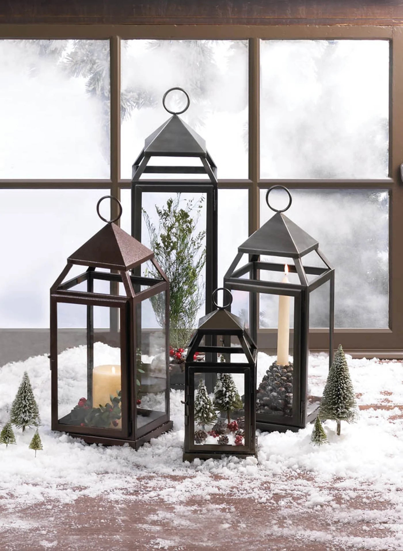 RUSTIC SILVER CONTEMPORARY LANTERN