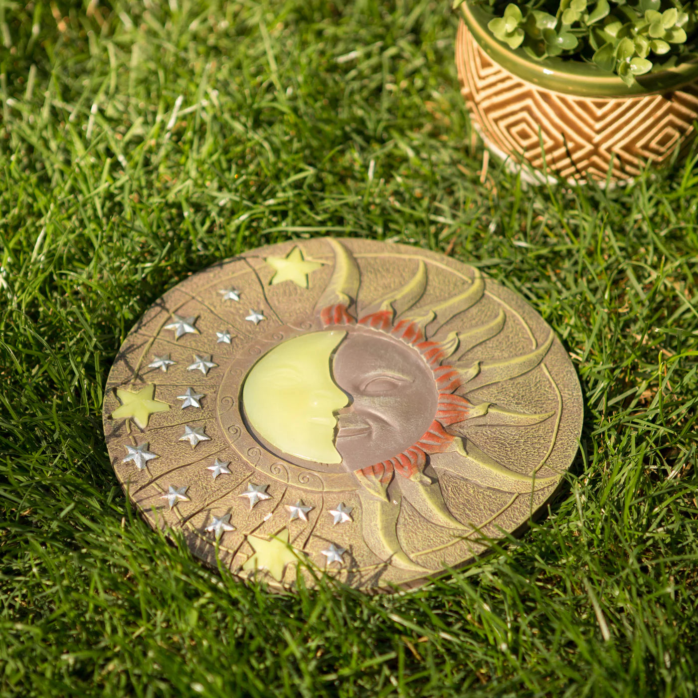 CELESTIAL GLOW-IN-DARK STEPPINGSTONE