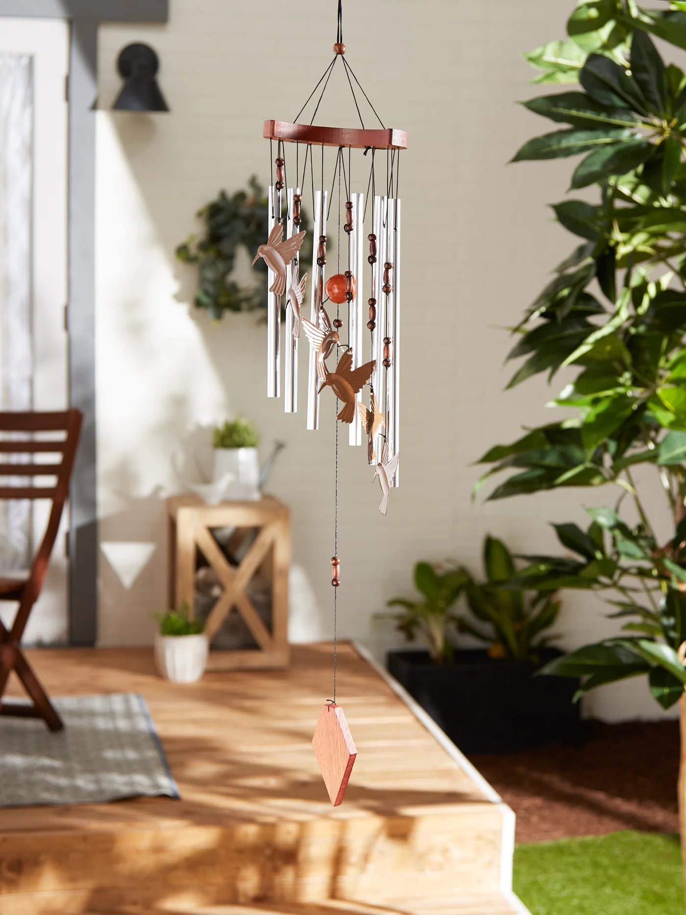 HUMMINGBIRD FLUTTER WIND CHIMES