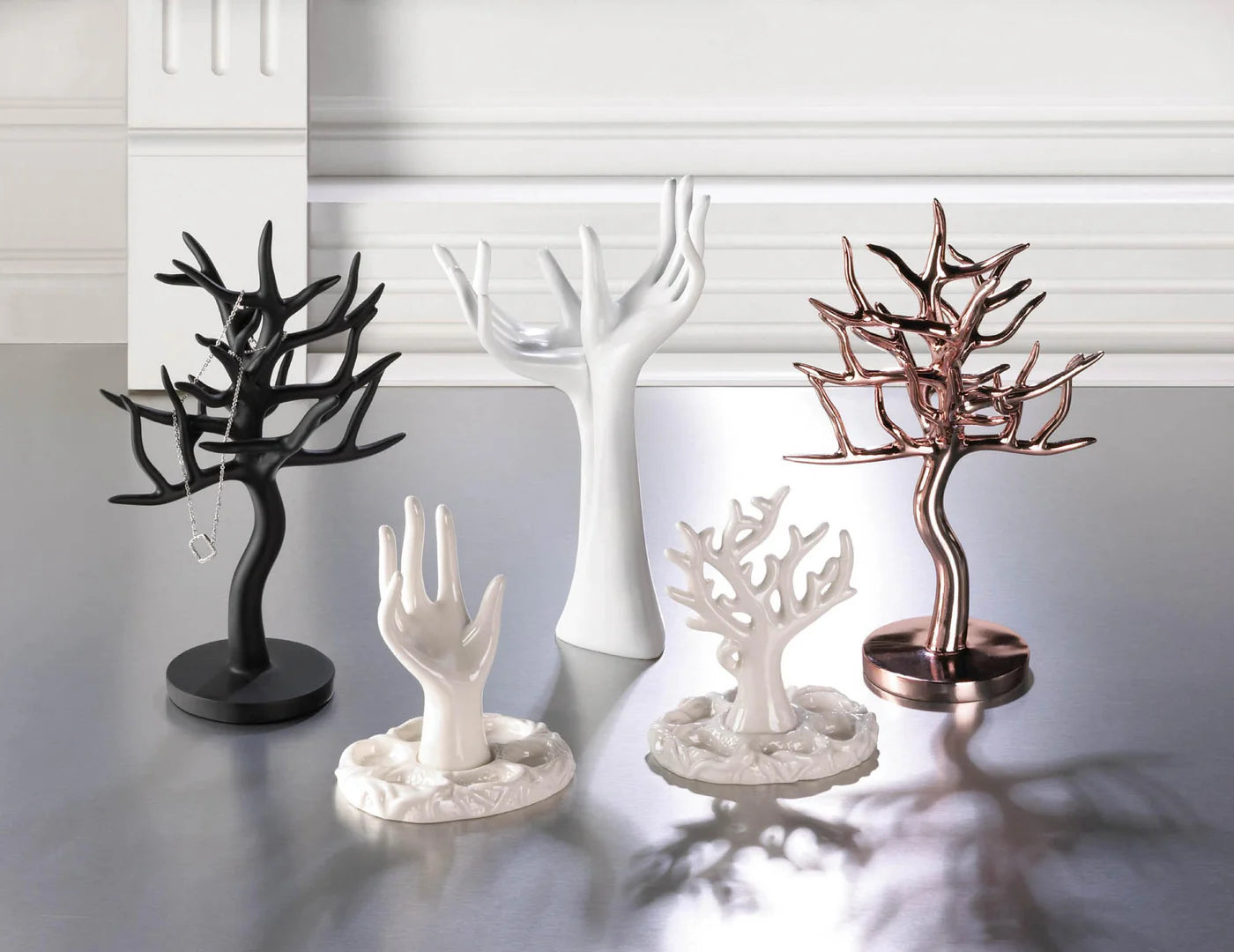 HELPING HANDS JEWELRY HOLDER