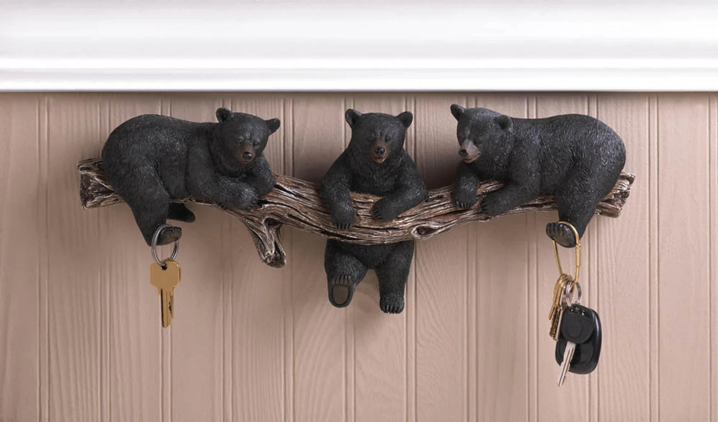 BLACK BEAR TRIO HOOKS WALL PLAQUE