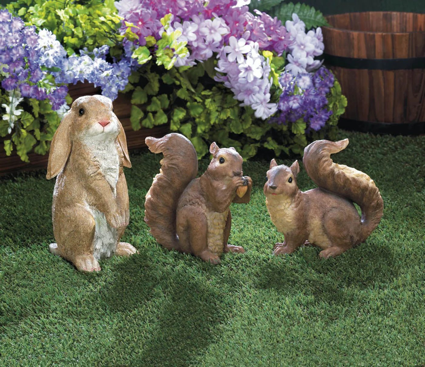 CURIOUS RABBIT GARDEN STATUE