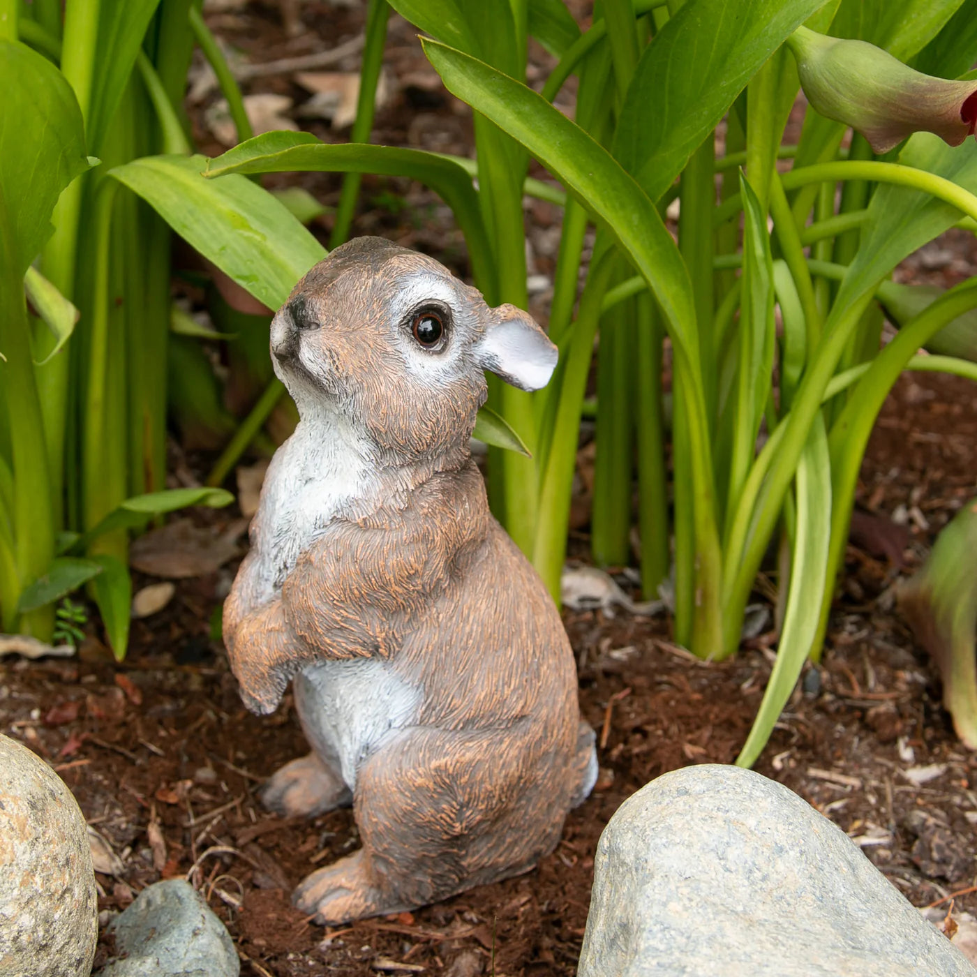 STANDING BUNNY STATUE