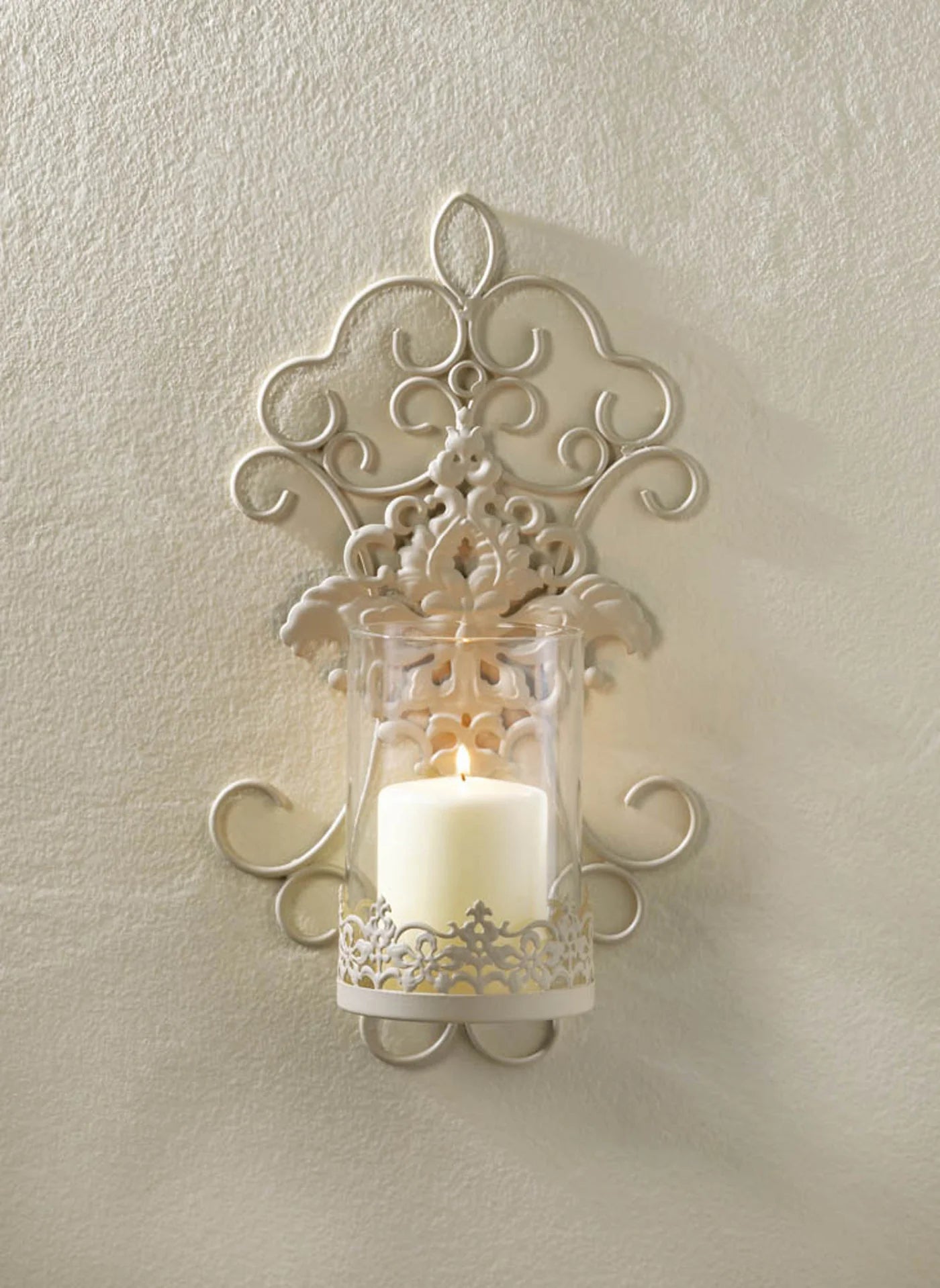 ROMANTIC LACE WALL SCONCE