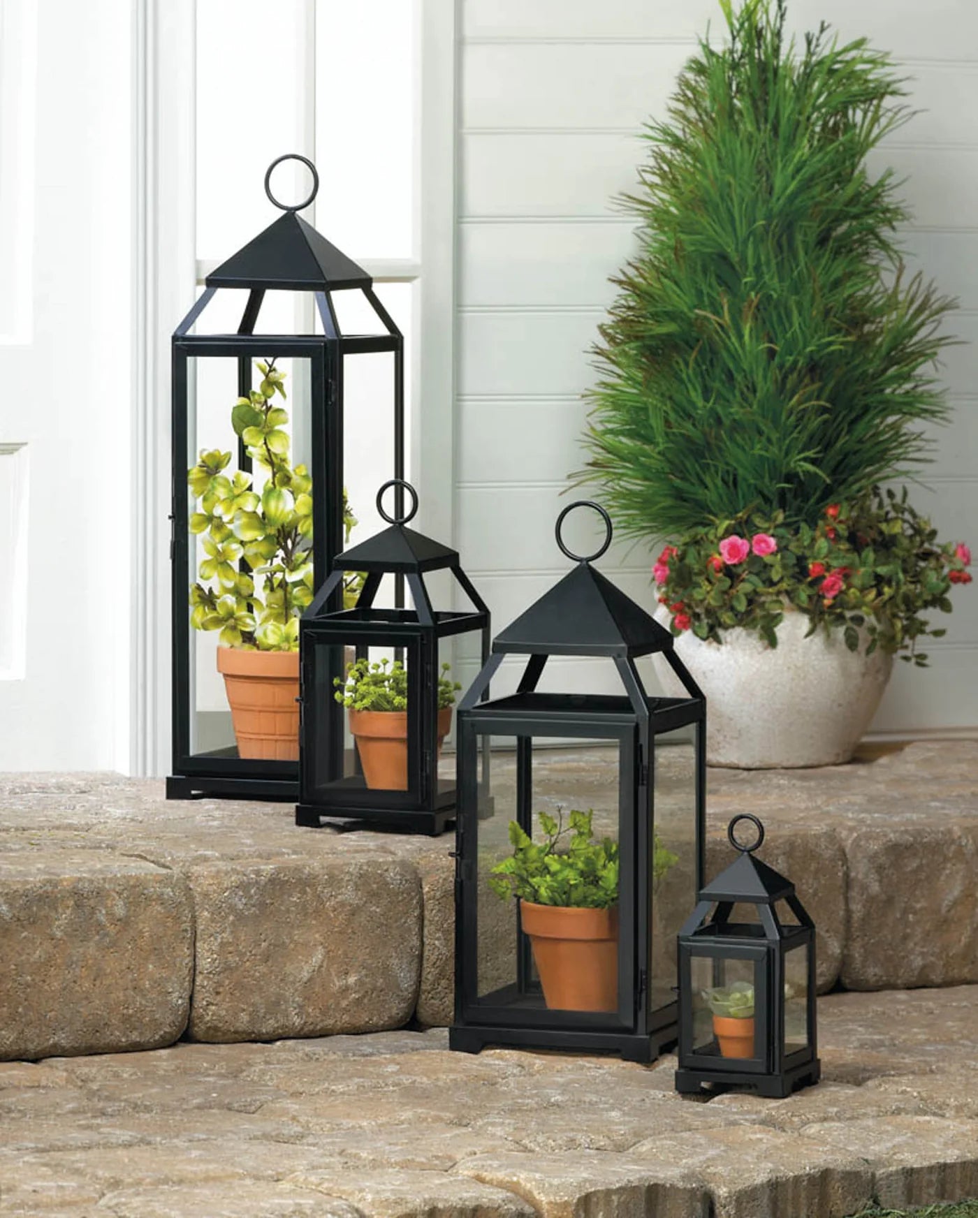 BLACK MINI CONTEMPORARY LANTERN