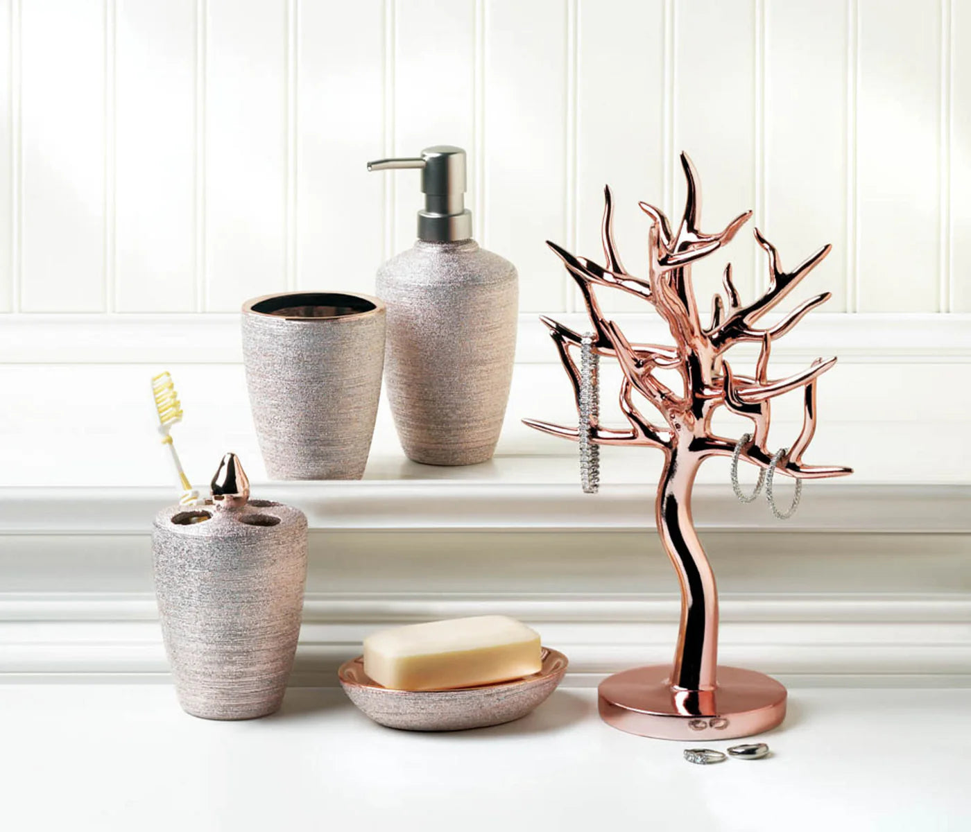 ROSE GOLDEN SHIMMER BATH ACCESSORIES