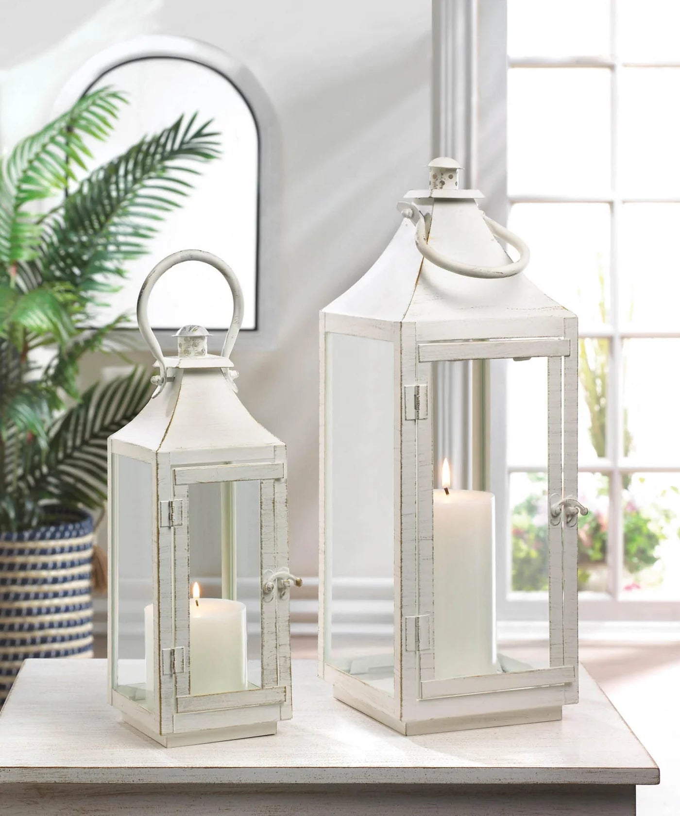 TRADITIONAL WHITE LANTERN