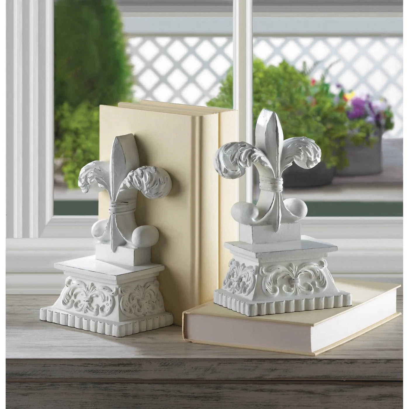 Fleur De Lis Bookends