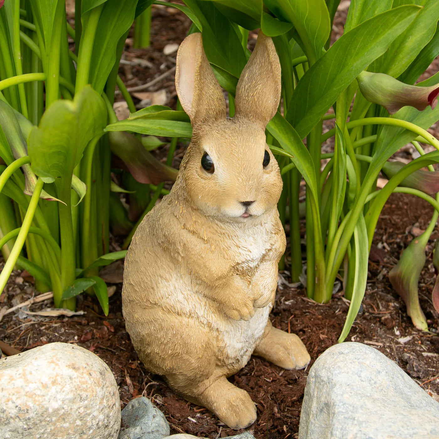 CURIOUSLY CUTE BUNNY GARDEN FIGURINE