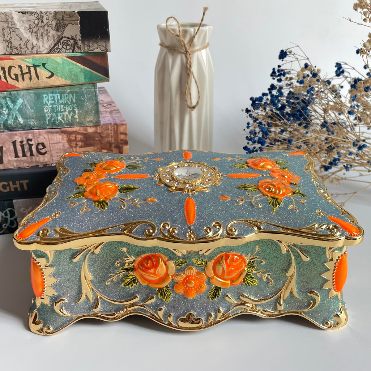 Truewon Spangle Vintage Rose Jewelry Chest Pastoral Metal Box