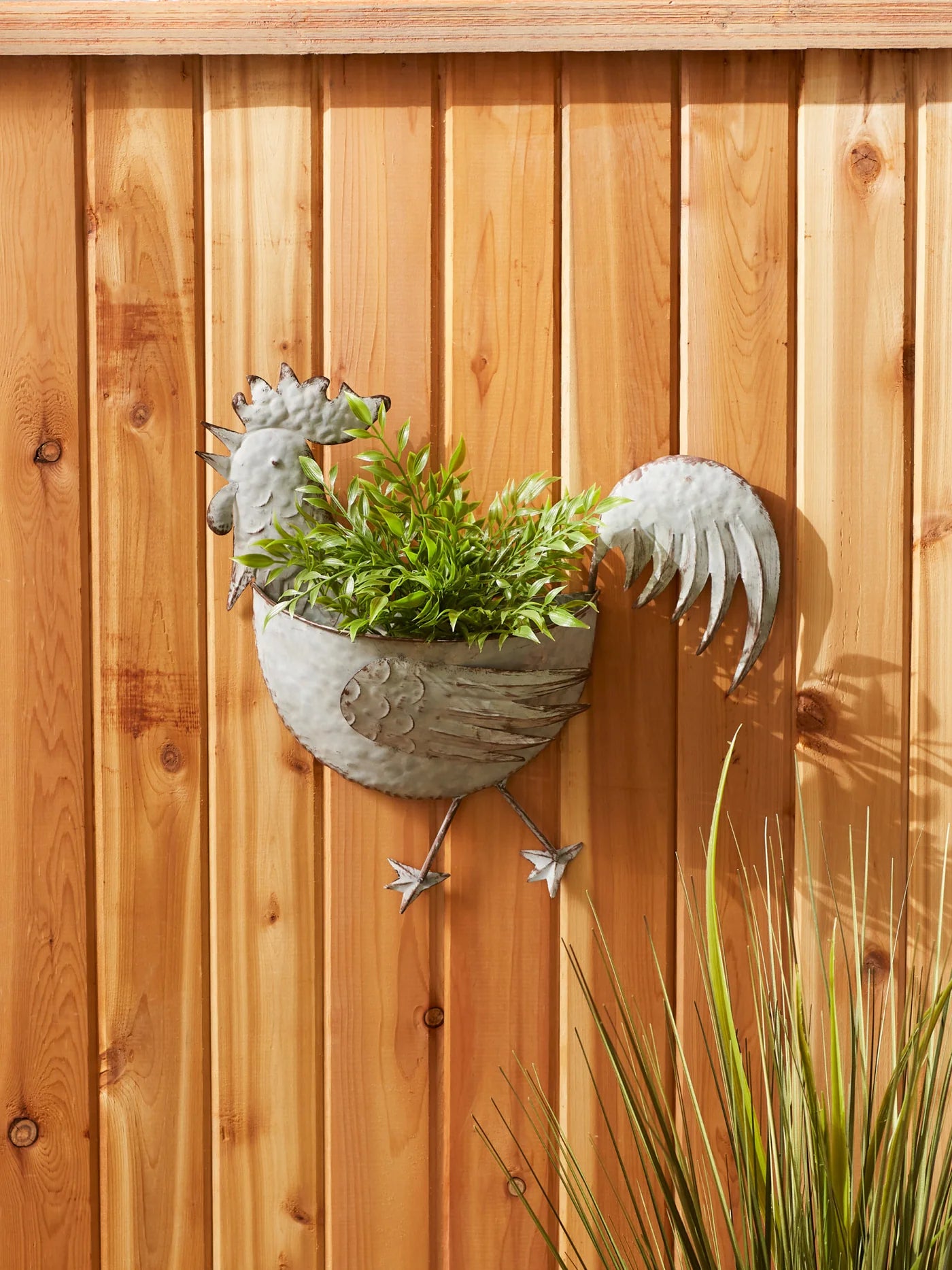 ROOSTER GALVANIZED WALL PLANTER