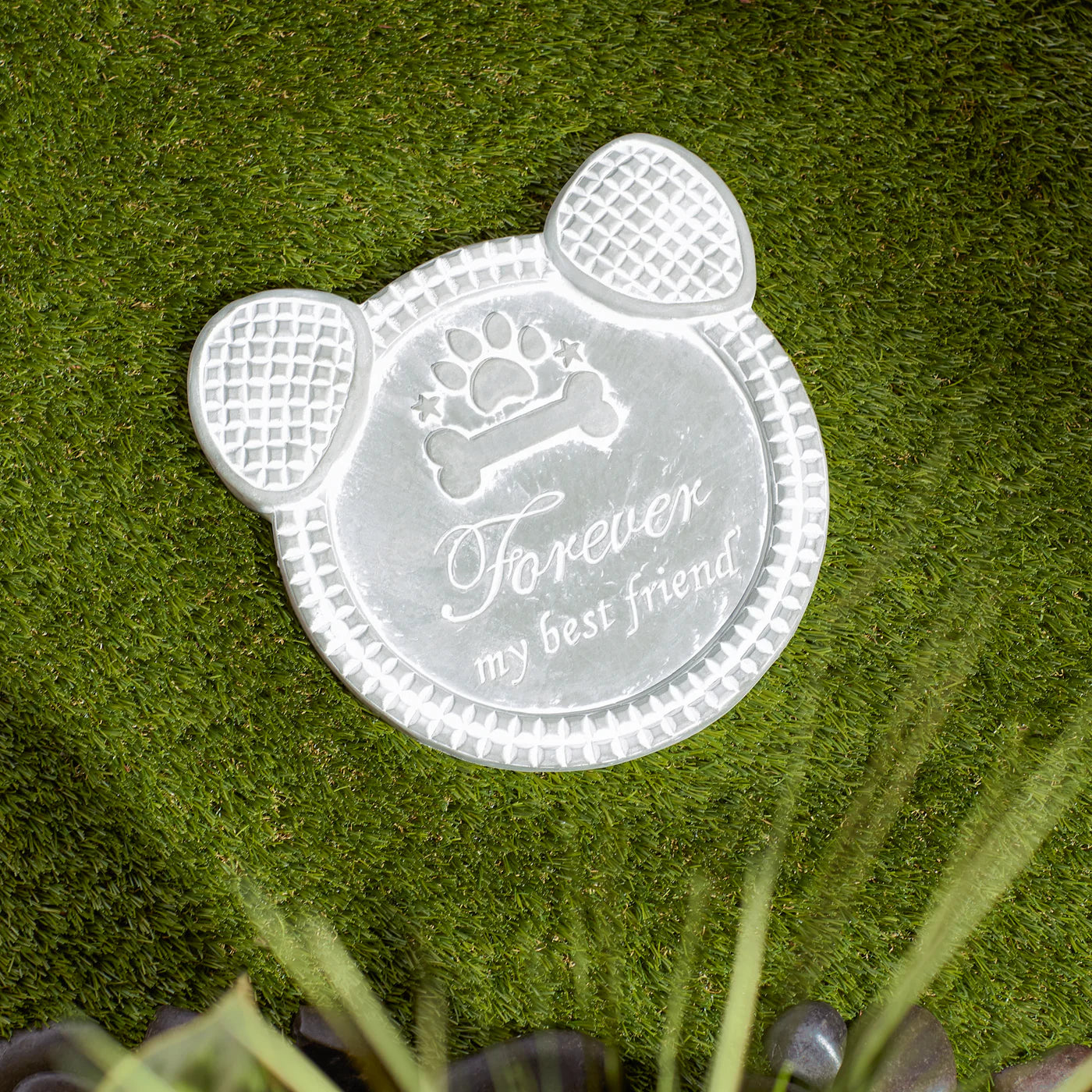 FOREVER MY BEST FRIEND - DOG MEMORIAL STEPPING STONE