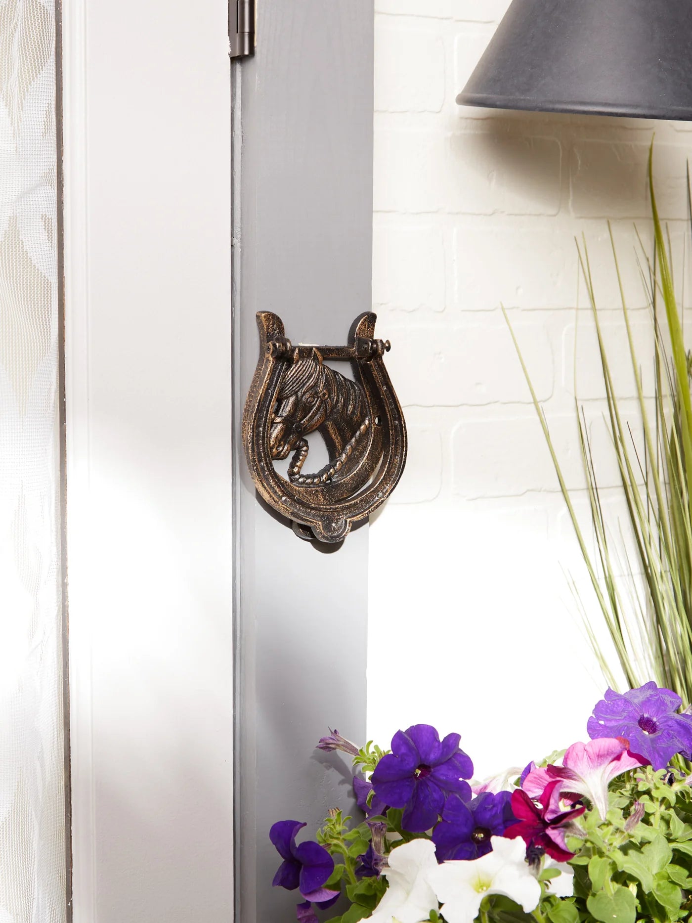 HORSESHOE CAST IRON DOOR KNOCKER
