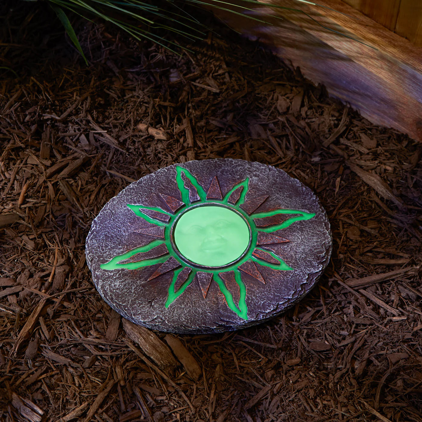 SUN GLOWING STEPPING STONE