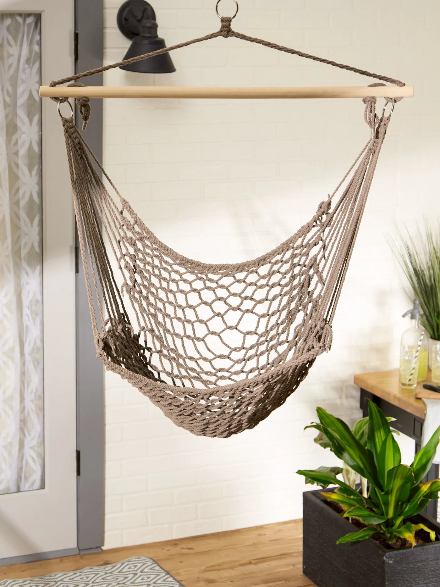 STONE HAMMOCK CHAIR