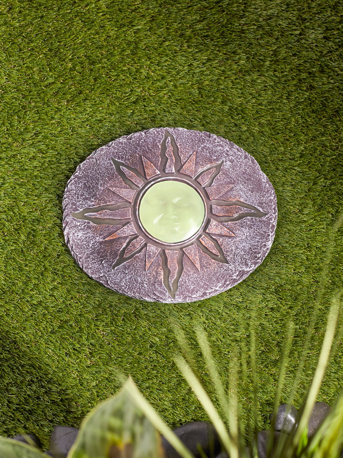 SUN GLOWING STEPPING STONE